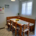Tatil Evi Escape Chora